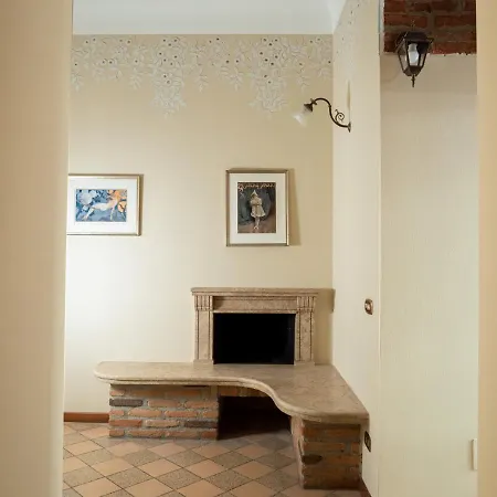 Wonderful Downtown Apartment-hd Netflix, King-size Bed, Two Minutes' Walk From Metro Appartement
